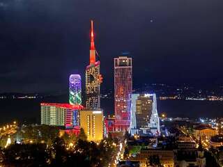 Отель Hotel Orbi City Suite Батуми-5